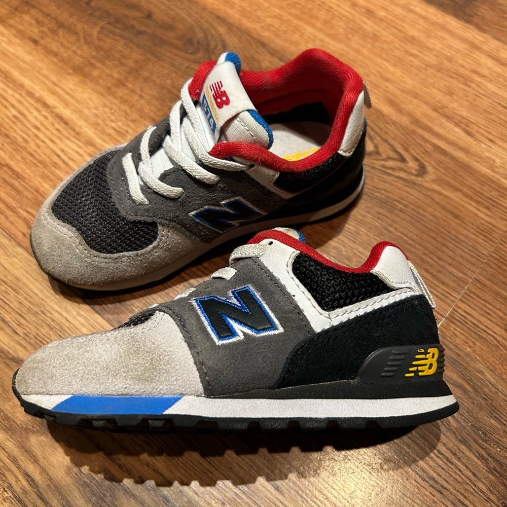 New Balance 575 toddler size 8
